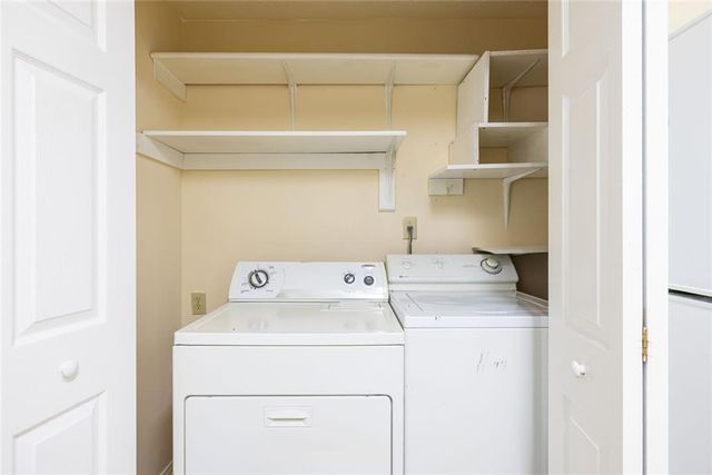 910 Augusta Drive SE, Marietta, GA 30067