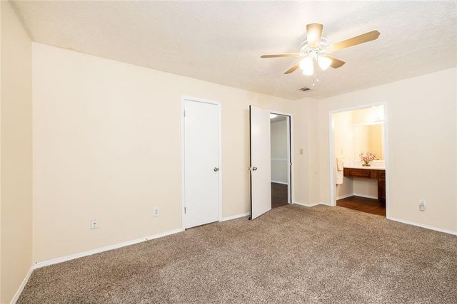 910 Augusta Drive SE, Marietta, GA 30067