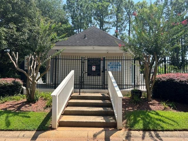 910 Augusta Drive SE, Marietta, GA 30067