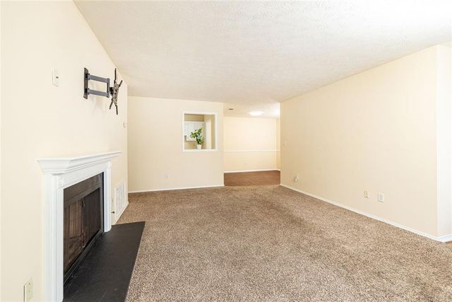 910 Augusta Drive SE, Marietta, GA 30067