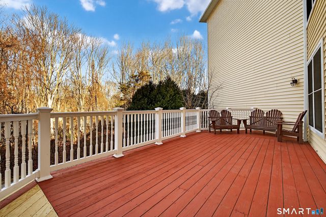 2590 Gold Star Highway 110, Groton, CT 06355