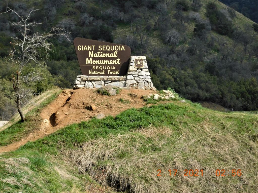 Image 14 of property listing at 0 Hwy 180, Dunlap, CA 93621