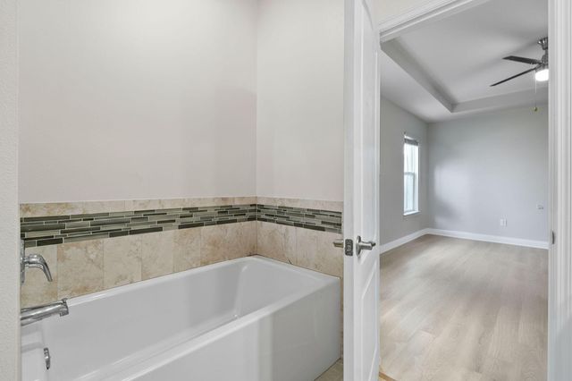 5475 NW Whitecap Road, Port St Lucie, FL 34986