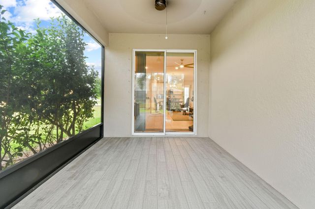 5475 NW Whitecap Road, Port St Lucie, FL 34986