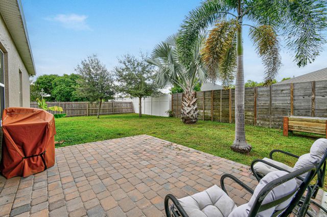 5475 NW Whitecap Road, Port St Lucie, FL 34986