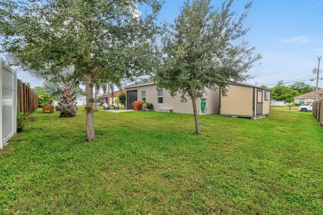 5475 NW Whitecap Road, Port St Lucie, FL 34986