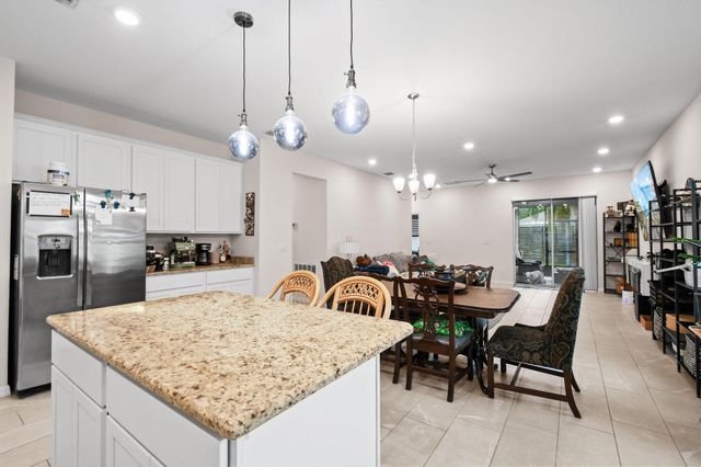 5475 NW Whitecap Road, Port St Lucie, FL 34986