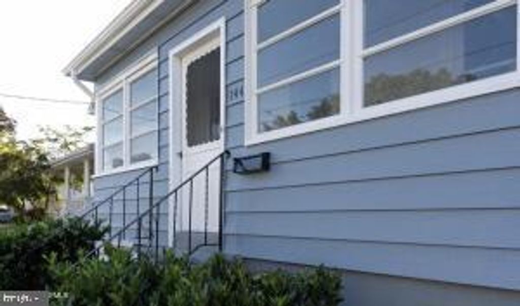 144 BEAL ST, Hamilton, NJ 08610