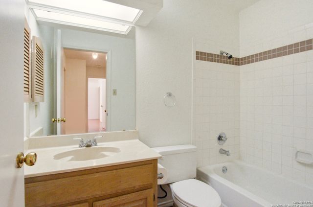 13802 Blenhein Ridge, San Antonio, TX 78231