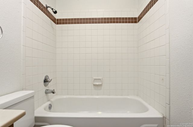 13802 Blenhein Ridge, San Antonio, TX 78231