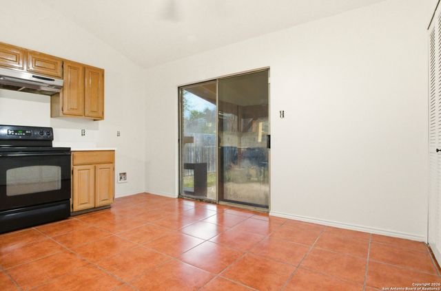 13802 Blenhein Ridge, San Antonio, TX 78231