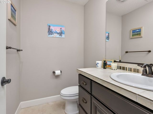 13285 Nw GREENWOOD Dr, Portland, OR 97229