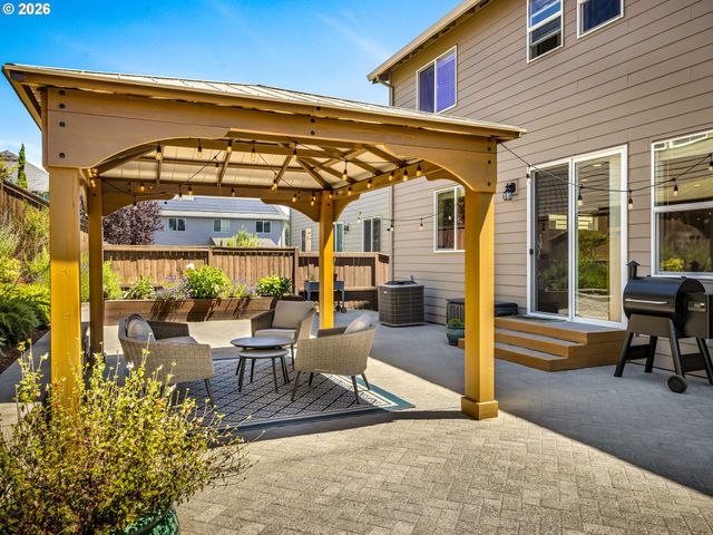 13285 Nw GREENWOOD Dr, Portland, OR 97229