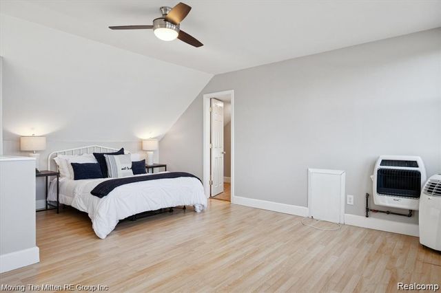 132 N Liberty Street, Belleville, MI 48111