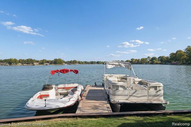 132 N Liberty Street, Belleville, MI 48111