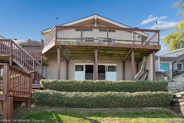 132 N Liberty Street, Belleville, MI 48111