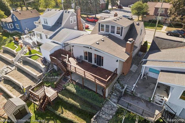 132 N Liberty Street, Belleville, MI 48111