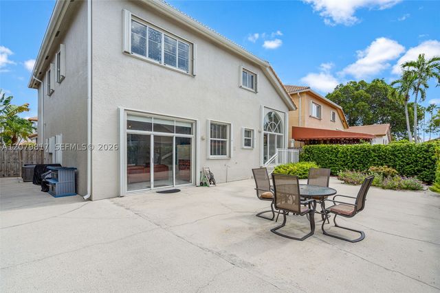 9750 NW 31st St, Doral, FL 33172