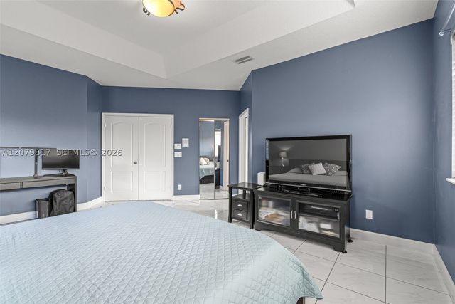 9750 NW 31st St, Doral, FL 33172