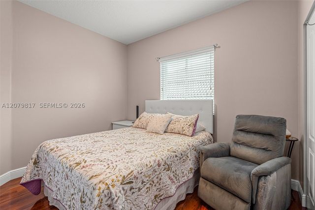 9750 NW 31st St, Doral, FL 33172