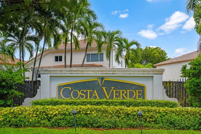 9750 NW 31st St, Doral, FL 33172