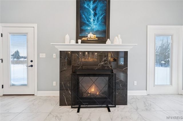 6385 Boston State Road 13, Hamburg, NY 14075