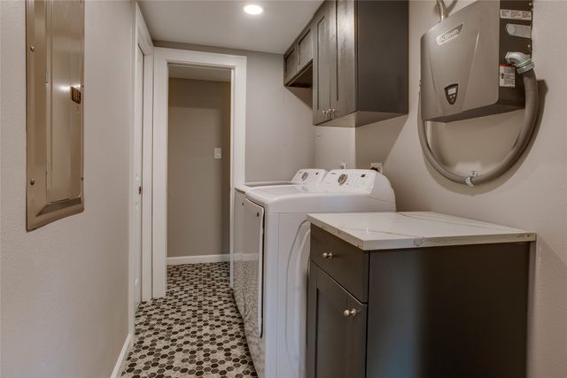 186 Harbor Drive, Gun Barrel City, TX 75156