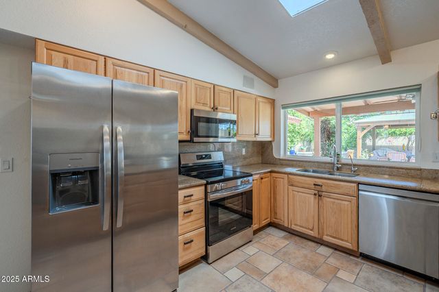 218 E CARIBBEAN Lane, Phoenix, AZ 85022