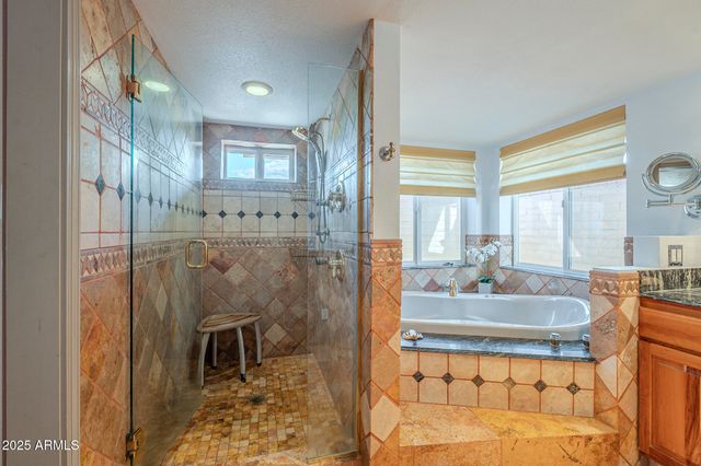 218 E CARIBBEAN Lane, Phoenix, AZ 85022