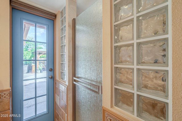 218 E CARIBBEAN Lane, Phoenix, AZ 85022