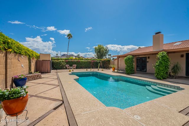 218 E CARIBBEAN Lane, Phoenix, AZ 85022