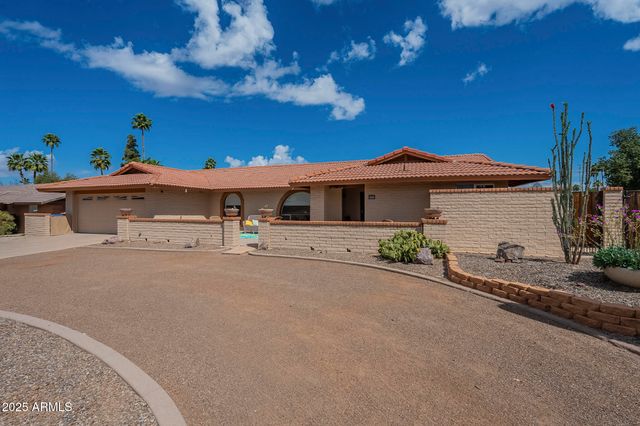 218 E CARIBBEAN Lane, Phoenix, AZ 85022