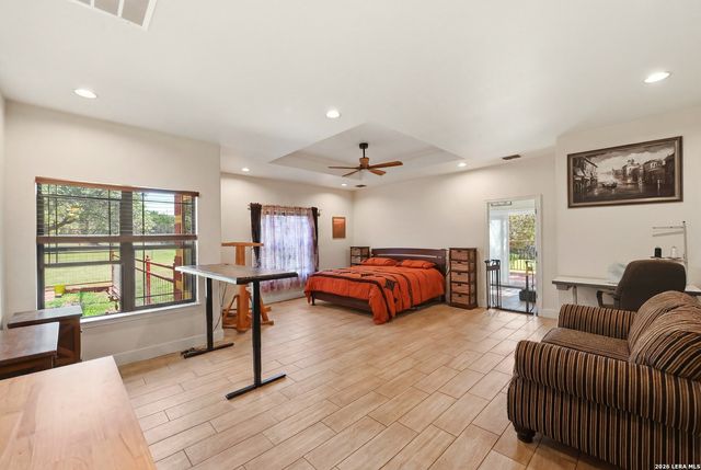 23232 Winter Oaks, San Antonio, TX 78260