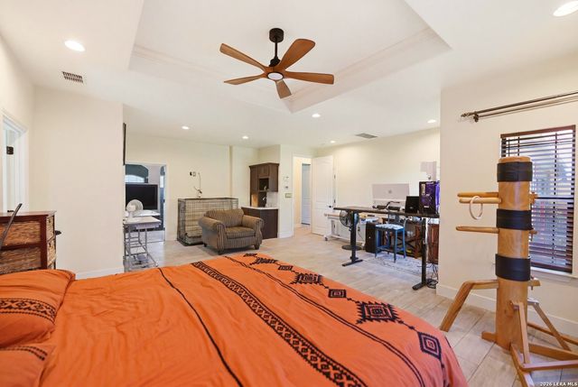 23232 Winter Oaks, San Antonio, TX 78260