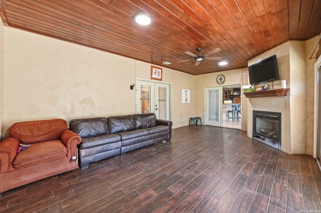 23232 Winter Oaks, San Antonio, TX 78260