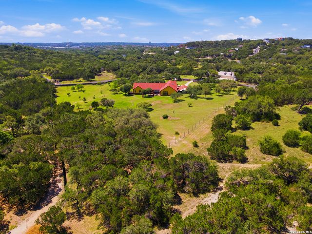 23232 Winter Oaks, San Antonio, TX 78260