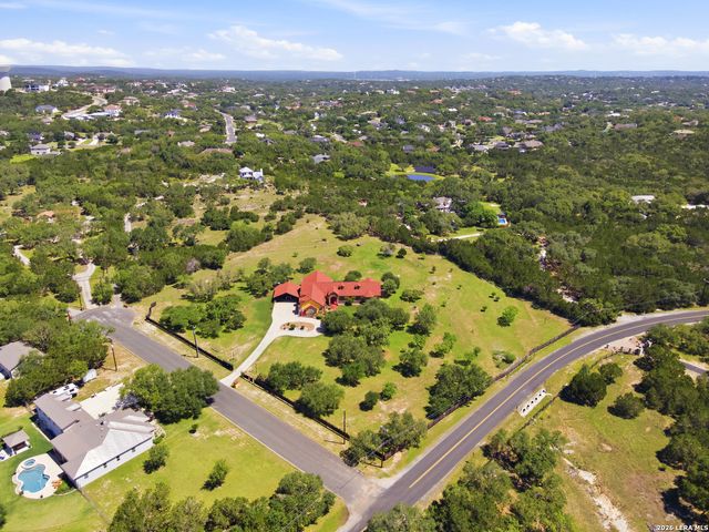 23232 Winter Oaks, San Antonio, TX 78260