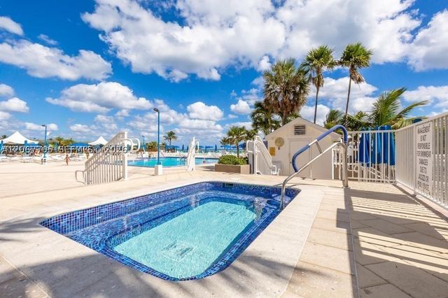 2030 S Ocean Dr 216, Hallandale Beach, FL 33009