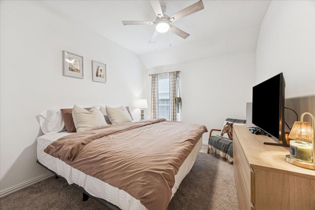 540 Sugar Cane RD, Buda, TX 78610