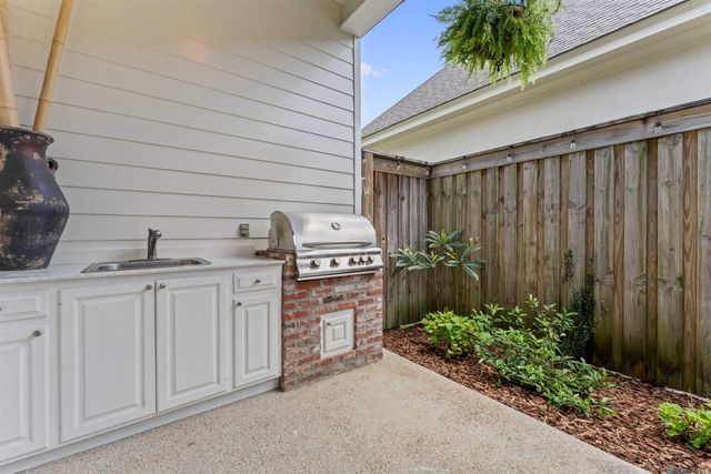 10644 Preservation Way, Baton Rouge, LA 70810