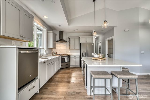 3905 Wollochet Drive NW, Gig Harbor, WA 98335