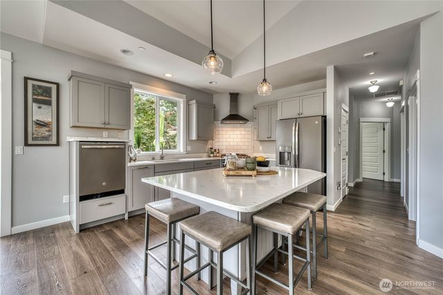 3905 Wollochet Drive NW, Gig Harbor, WA 98335