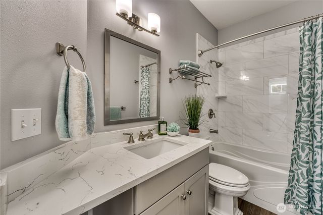3905 Wollochet Drive NW, Gig Harbor, WA 98335