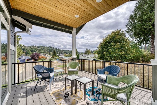 3905 Wollochet Drive NW, Gig Harbor, WA 98335