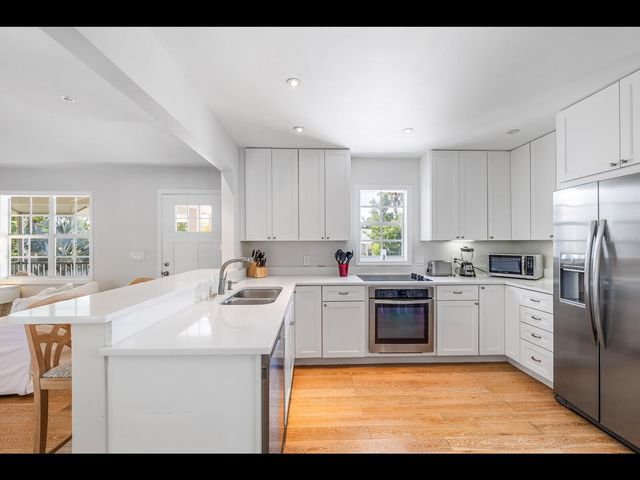 2021 20TH STREET W, Boca Grande, FL 33921