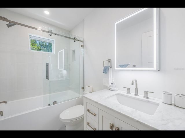 2021 20TH STREET W, Boca Grande, FL 33921