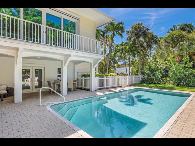 2021 20TH STREET W, Boca Grande, FL 33921