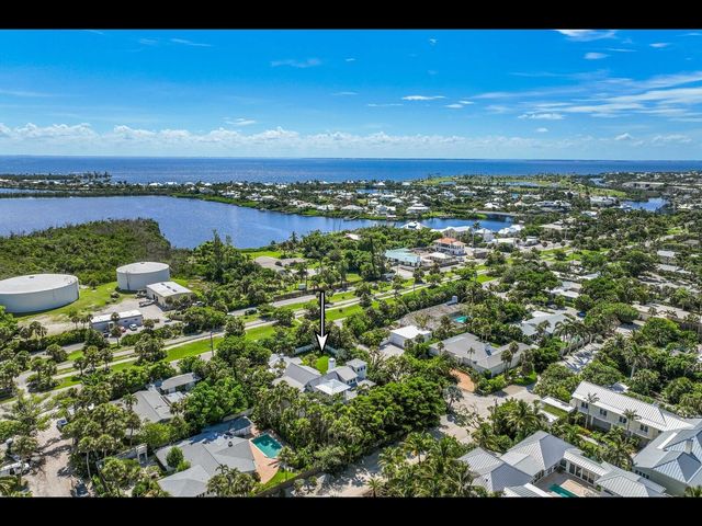 2021 20TH STREET W, Boca Grande, FL 33921