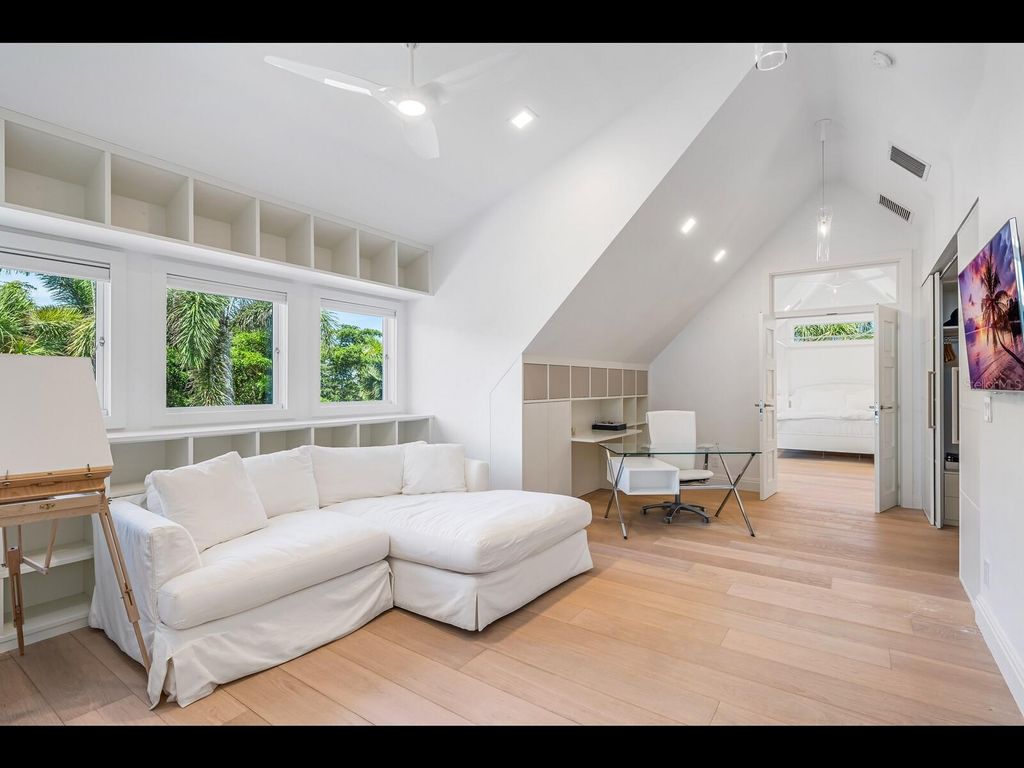 Image 27 of property listing at 2021 20TH STREET W, Boca Grande, FL 33921