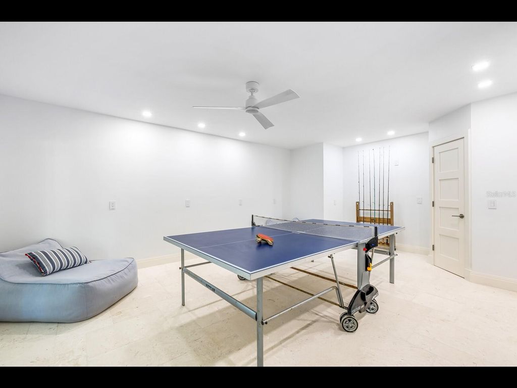 Image 33 of property listing at 2021 20TH STREET W, Boca Grande, FL 33921